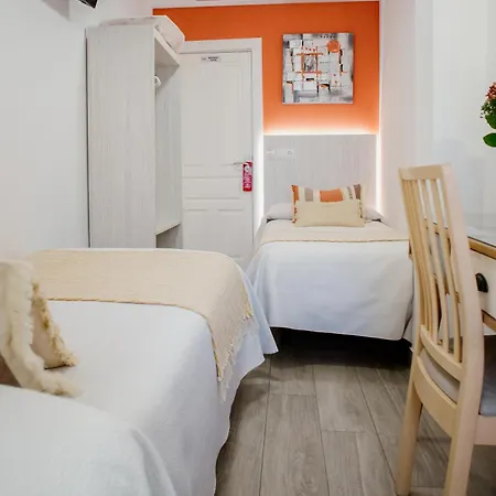 Πανσιόν Apartamentos Turisticos Mastil 16 P2 Μάλαγα